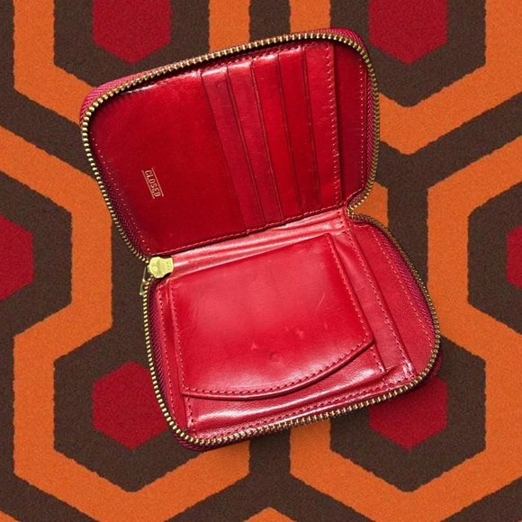 CLOSED Red Premium Leather Unisex Wallet - Picture 3 of 5